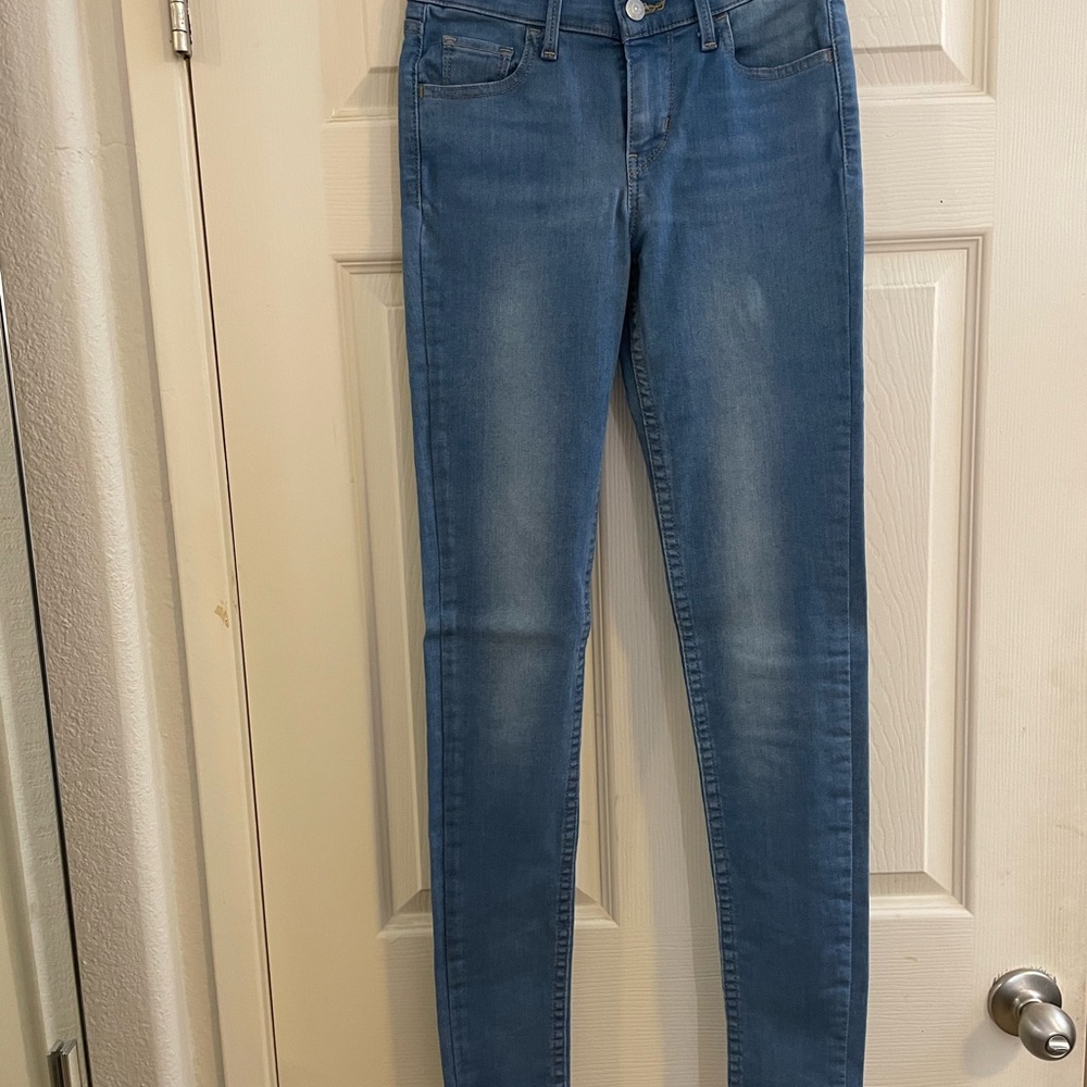 Levi's Women's Skinny Jeans in Light Blue
